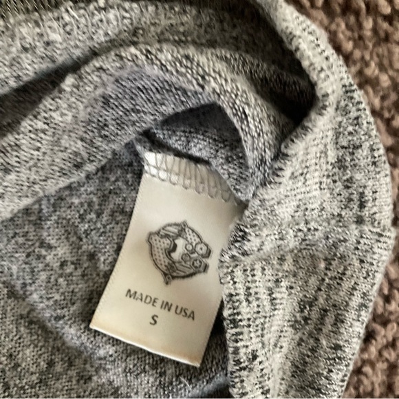 The Clas-sic 2 Piece Cropped Shorts Set Size M Heather Gray - Picture 11 of 16